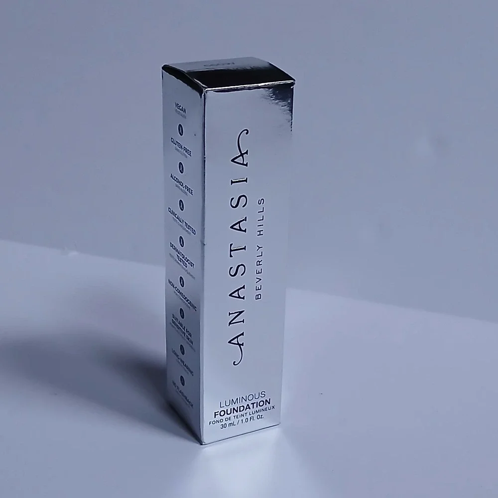 Anastasia Beverly Hills Luminous Foundation 560W Deep Warm 30ml New in Box